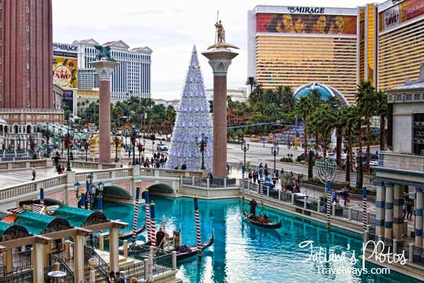 Pictures of Venetian Las Vegas: Winter Holidays at Venetian Las Vegas
